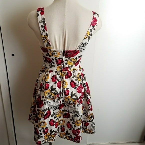 Hot Topic Pin-Up Style Dress - Picture 3 of 3